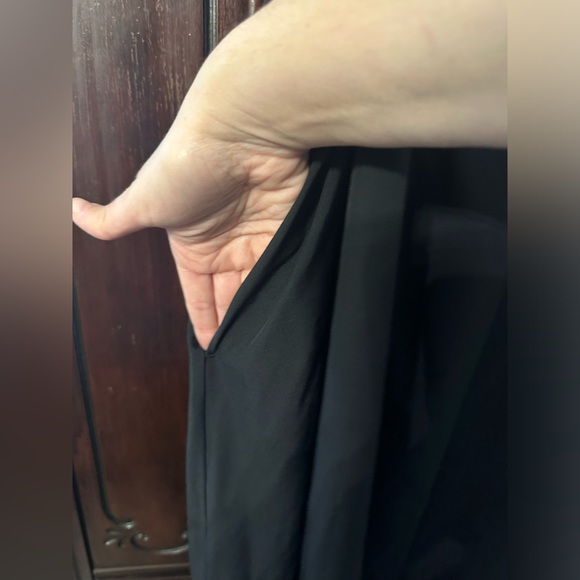 Halara Black Athletic Dress - Picture 4 of 4